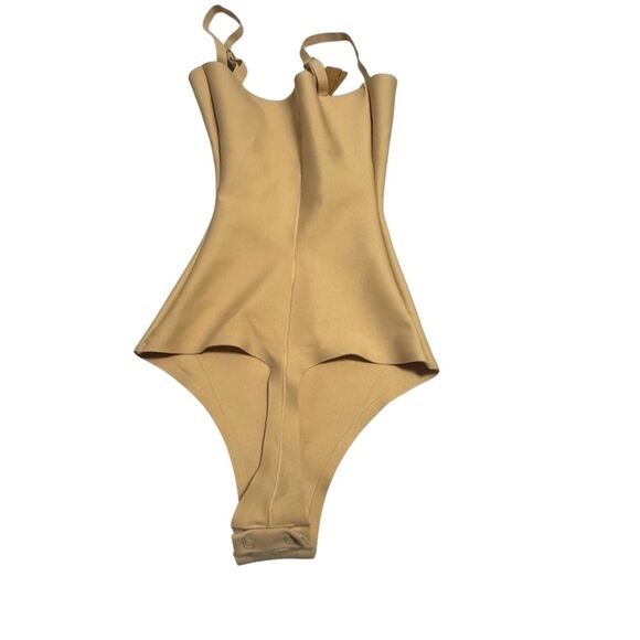SKIMS size XXS zoned open bust brief bodysuit sand - NWT - Picture 2 of 3